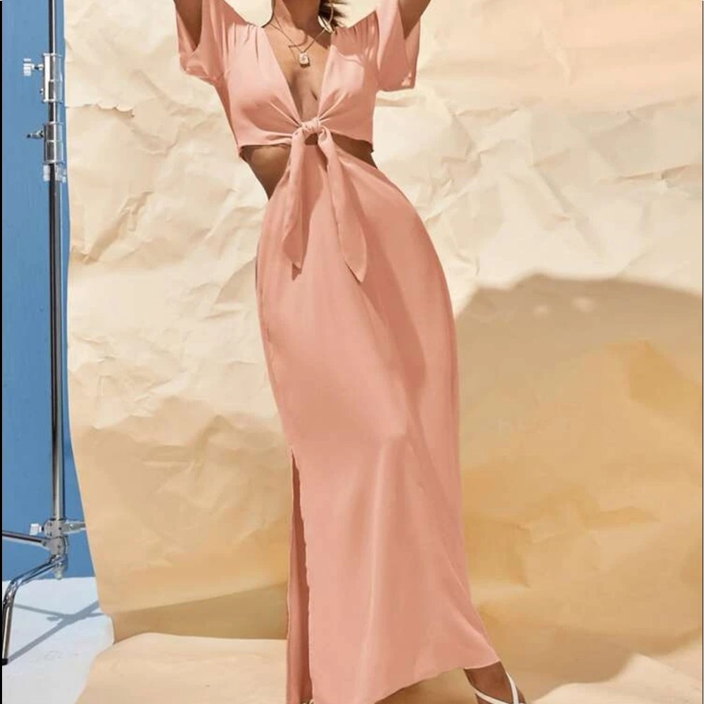 NWT Knot Front Cut Out Split Hem Maxi Dress in Coral Pink XS (2)